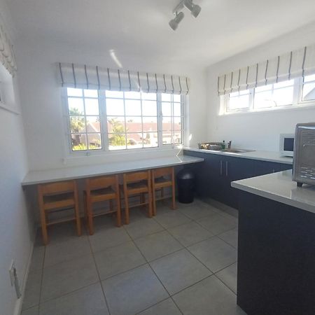 Millard Crescent Guest House Port Elizabeth Ngoại thất bức ảnh