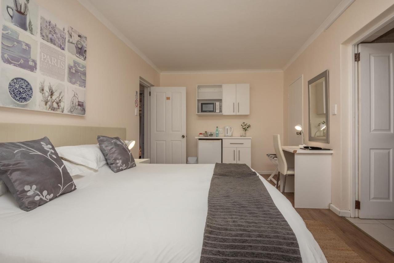 Millard Crescent Guest House Port Elizabeth Ngoại thất bức ảnh