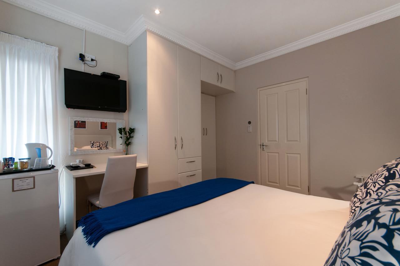 Millard Crescent Guest House Port Elizabeth Ngoại thất bức ảnh